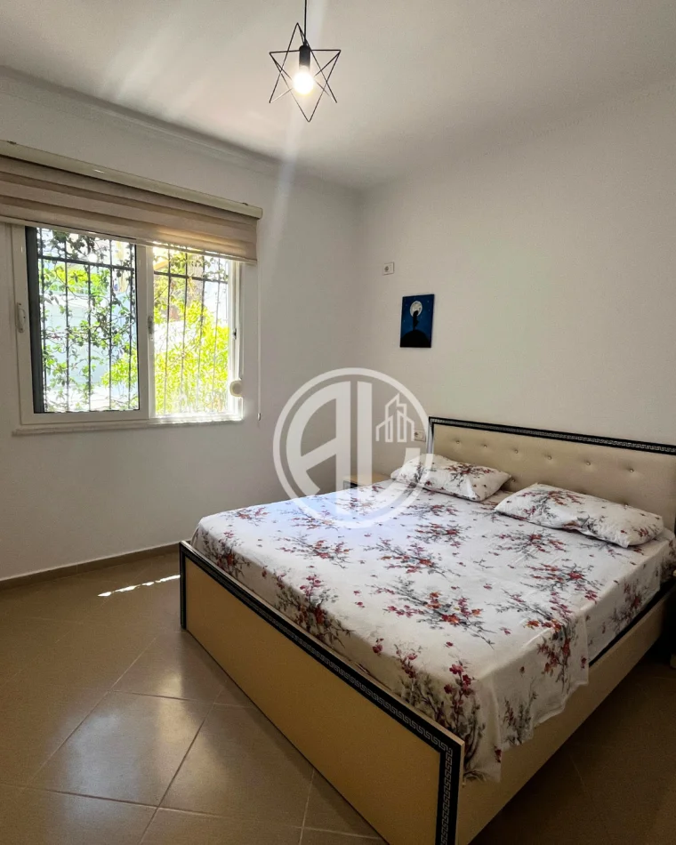 Durres, jepet me qera 1 Katshe , 500 € 