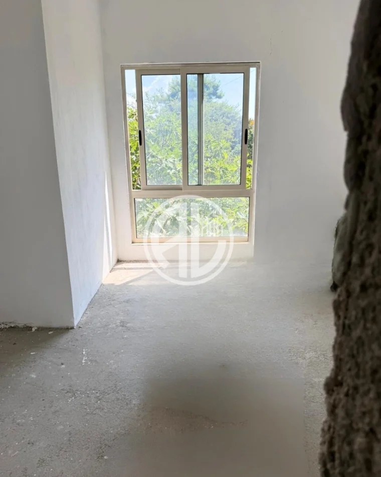 Durres, jepet me qera 1+1 Kati 1, 65.800 € 