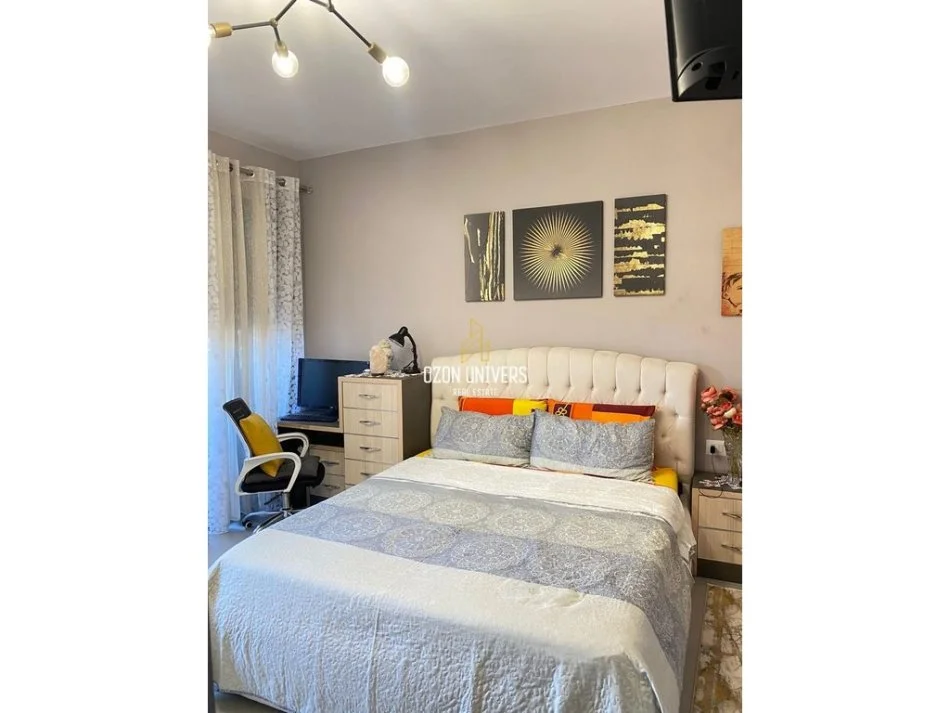 Tirane, jepet me qera apartament 1+1 Kati 7, 70 m² 800€/muaj (Stadiumi Dinamo)