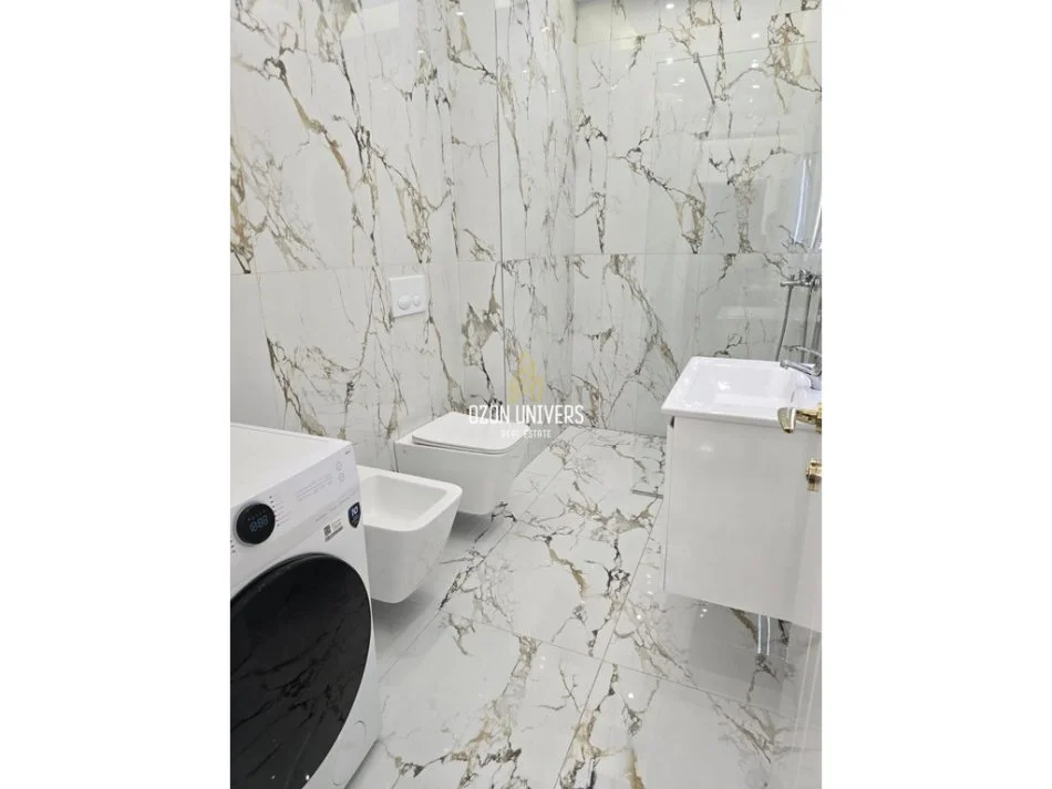 Tirane, jepet me qera apartament 1+1 Kati 5, 76 m² 500 € (Paskuqan)