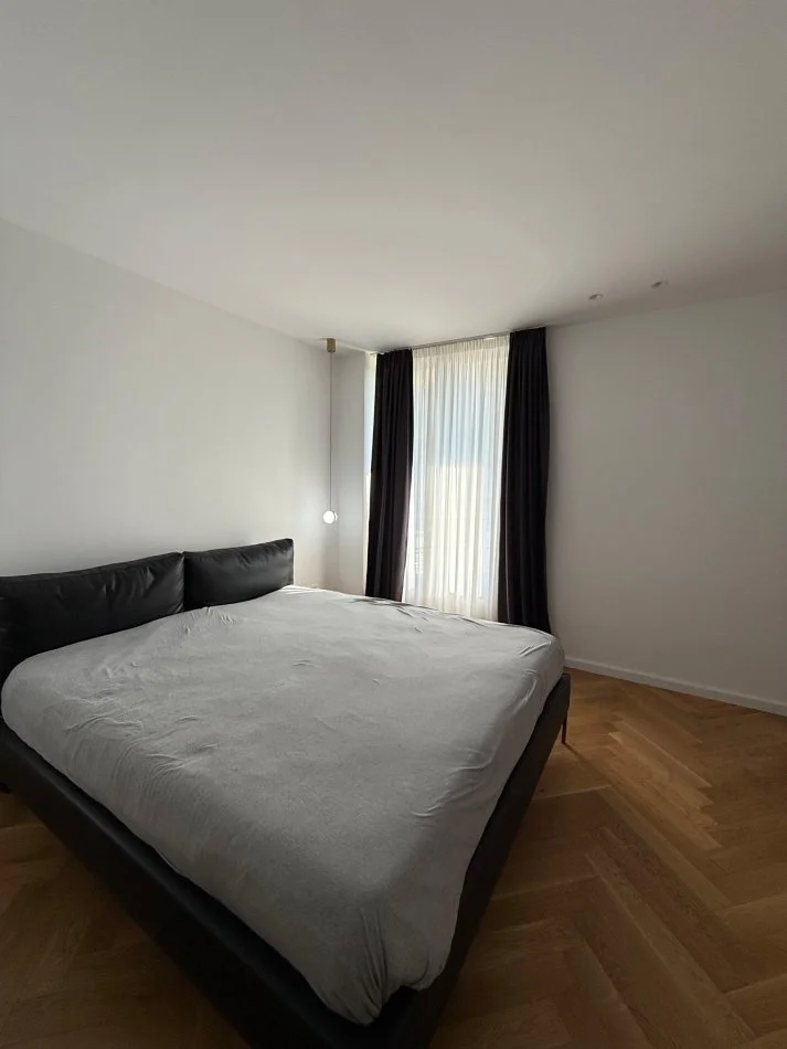 Tirane, shitet Vile 1 Katshe Kati 1, 420 m² (Mullet)