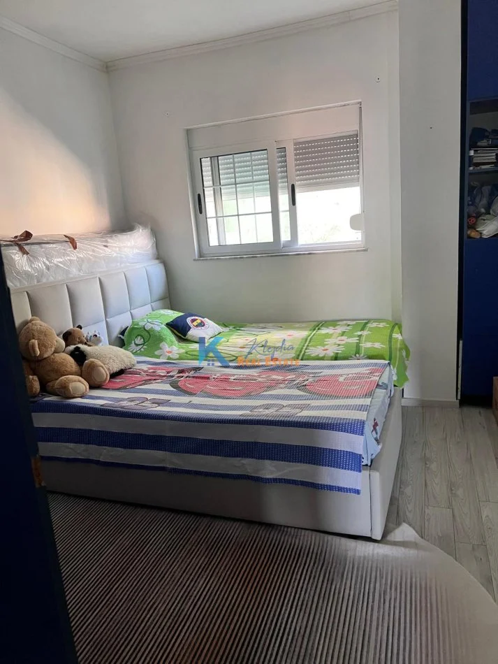 Tirane, jap me qera apartament 2+1+Ballkon Kati 8, 100 m² 660 € (Komuna e Parisit, afer German Computers)