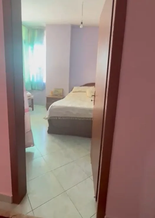 Tirane, jepet me qera apartament 2+1+Ballkon Kati 7, 96 m² 350 € (Misto Mame)