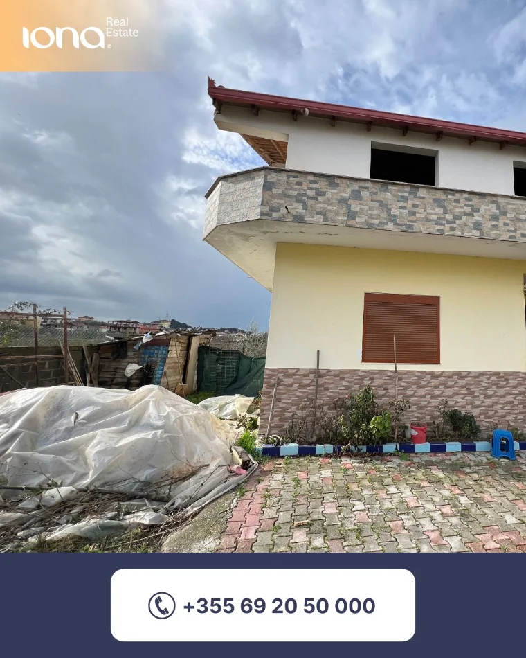 Golem, shitet Vile , 1.000 m² 140.000 € (në qendër të Golemit)