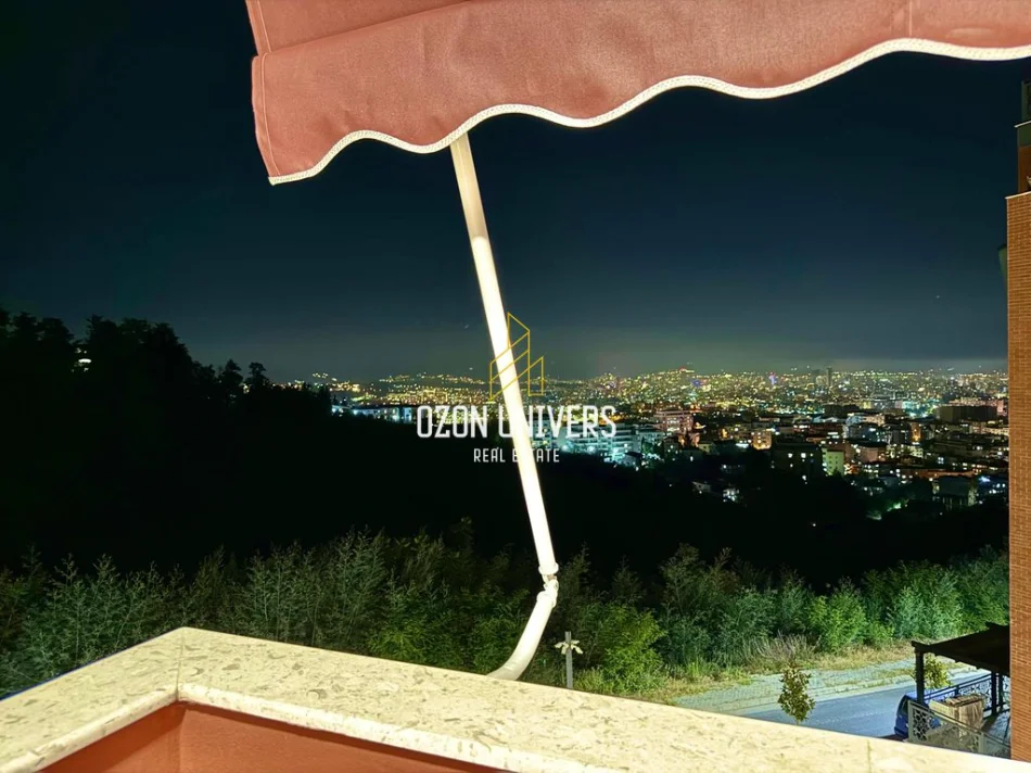 Tirane, jepet me qera apartament 2+1+Ballkon Kati 3, 92 m² 600 € (Fresk)