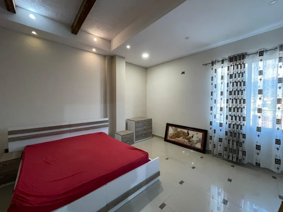 Tirane, jepet me qera apartament 2+1 Kati 2, 85 m² 450 € (Sauk i Ri)