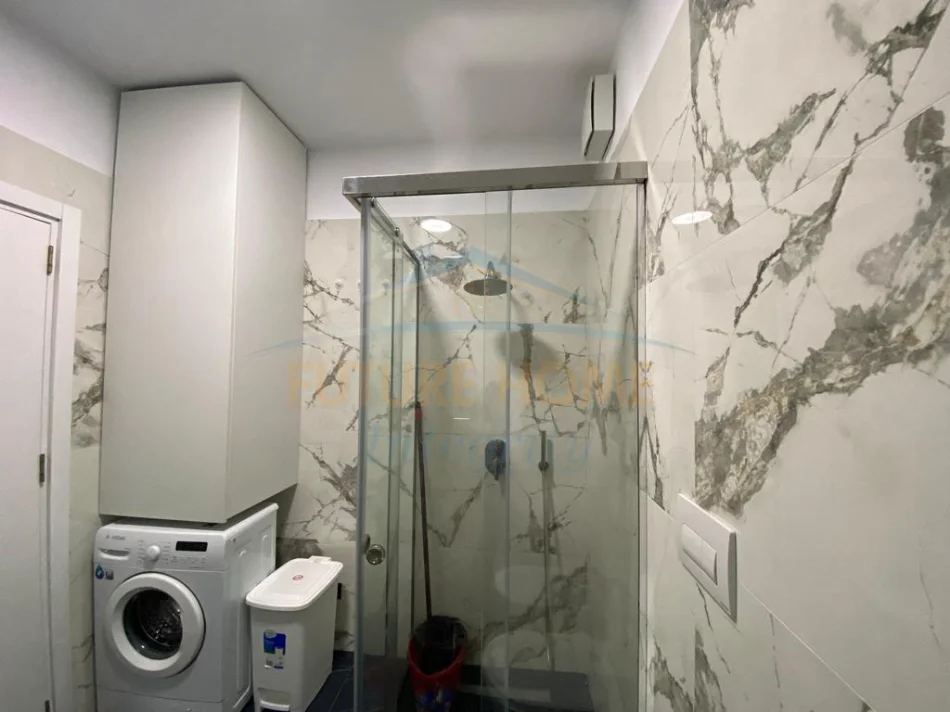 Tirane, jepet me qera apartament 1+1+Aneks+Ballkon Kati 2, 64 m² 840 € (TEG)