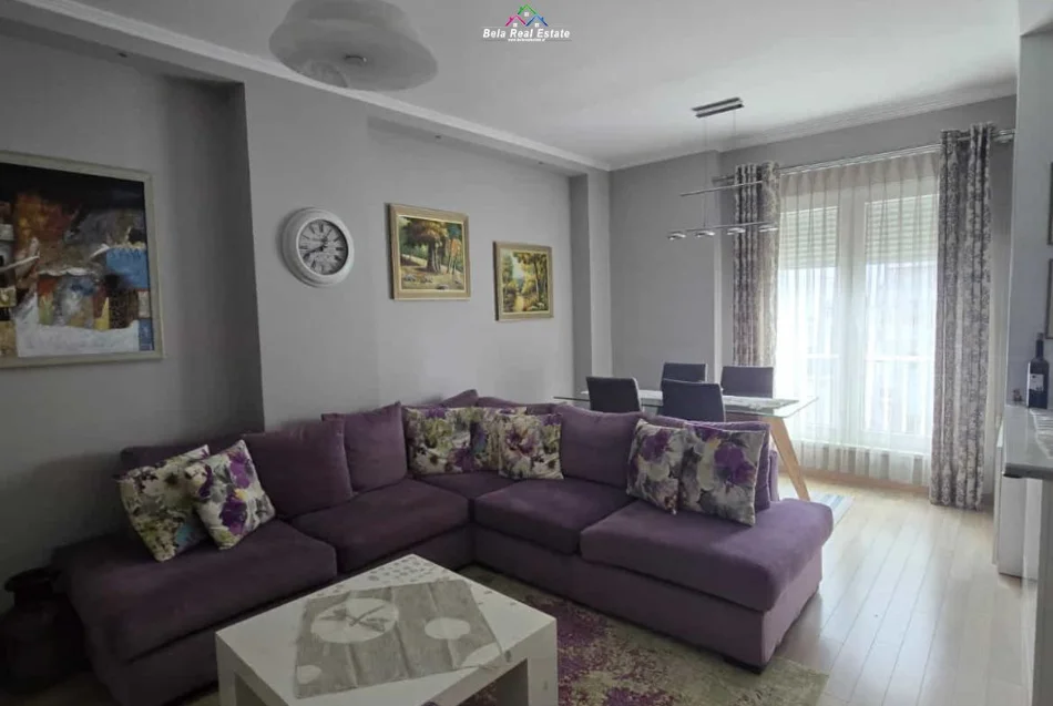 Tirane, jepet me qera apartament 2+1 Kati 4, 90 m² 620 € (Kompleksi Magnet)