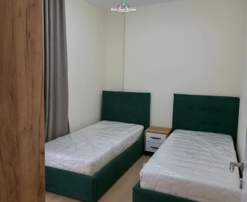 Tirane, jepet me qera apartament 2+1 Kati 3, 100 m² 630 € (Bulevardi Migjeni)