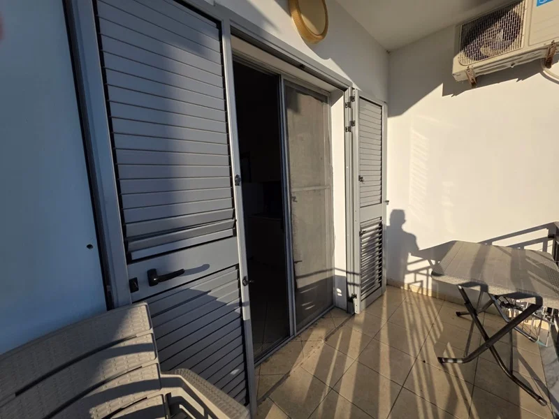 Shitet Apartament me pamje deti në Shëngjin