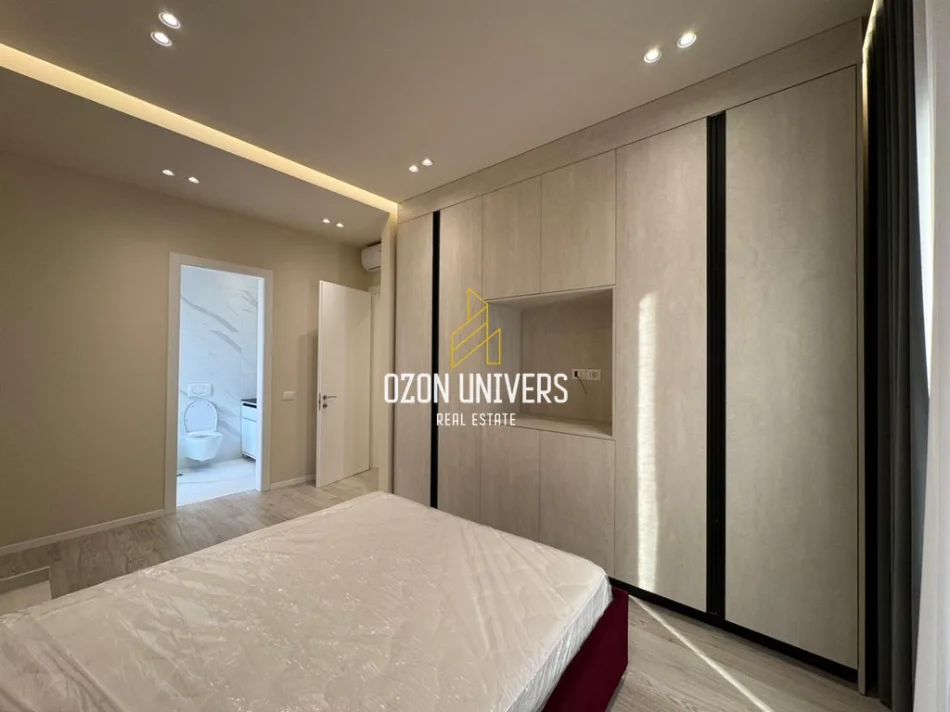 Tirane, jepet me qera apartament 2+1+Ballkon Kati 8, 114 m² 1.500 € (Kompleksi Delijorgji, Rruga e Kavajës)
