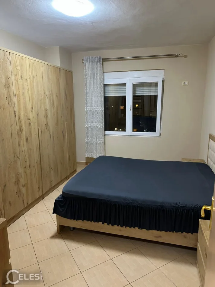 Tirane, jepet me qera apartament 1+1+Ballkon Kati 4, 74 m² 410 € (ASTIR)