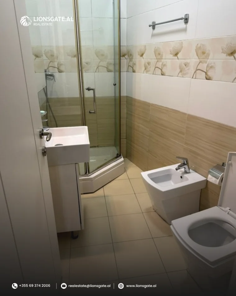 Tirane, jepet me qera apartament 1+1 Kati 2, 70 m² 600 € 