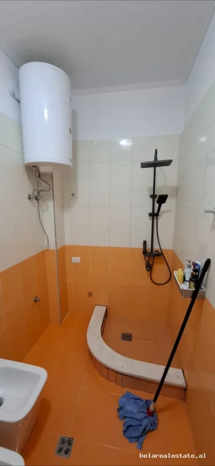 Tirane, shitet apartament 1+1 Kati 2, 57 m² 132.000 € (Rruga Zallit)
