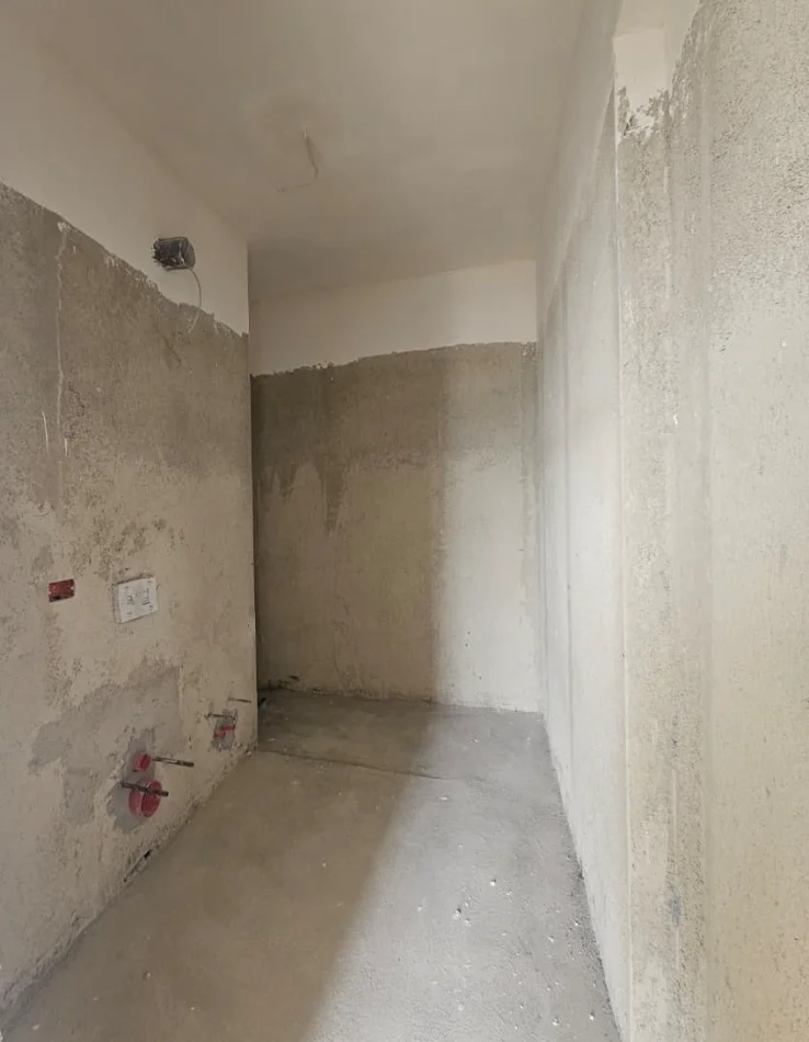 Tirane, shitet apartament 2+1 , 97 m² 116.280 € 
