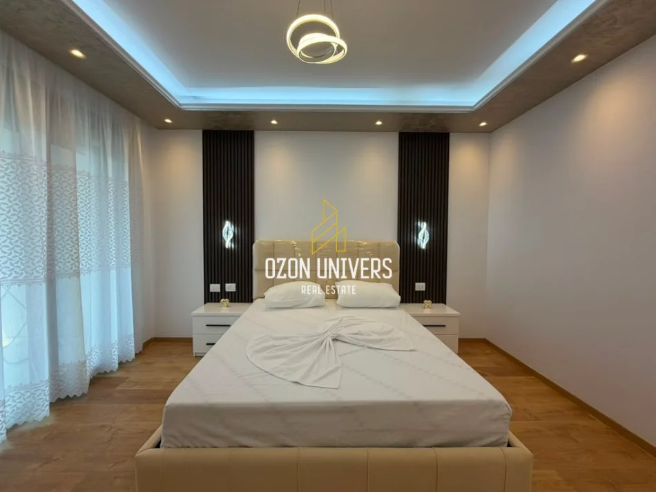Tirane, jepet me qera apartament 2+1+Ballkon Kati 4, 117 m² 800 € (Akses Tirana, ish Dogana)