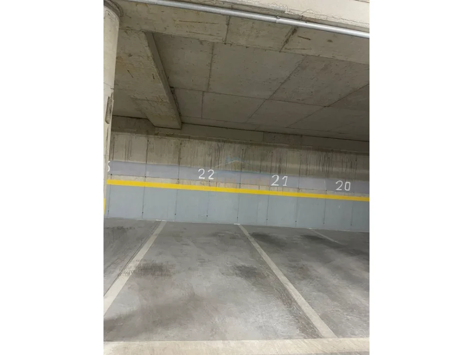 Tirane, jepet me qera apartament 2+1 Kati 5, 87 m² 800 € (Kodra e Diellit)