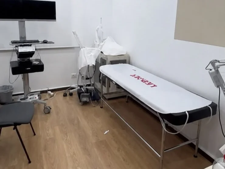 Tirane, jepet me qera zyre Kati 2, 80 m² 999 € 