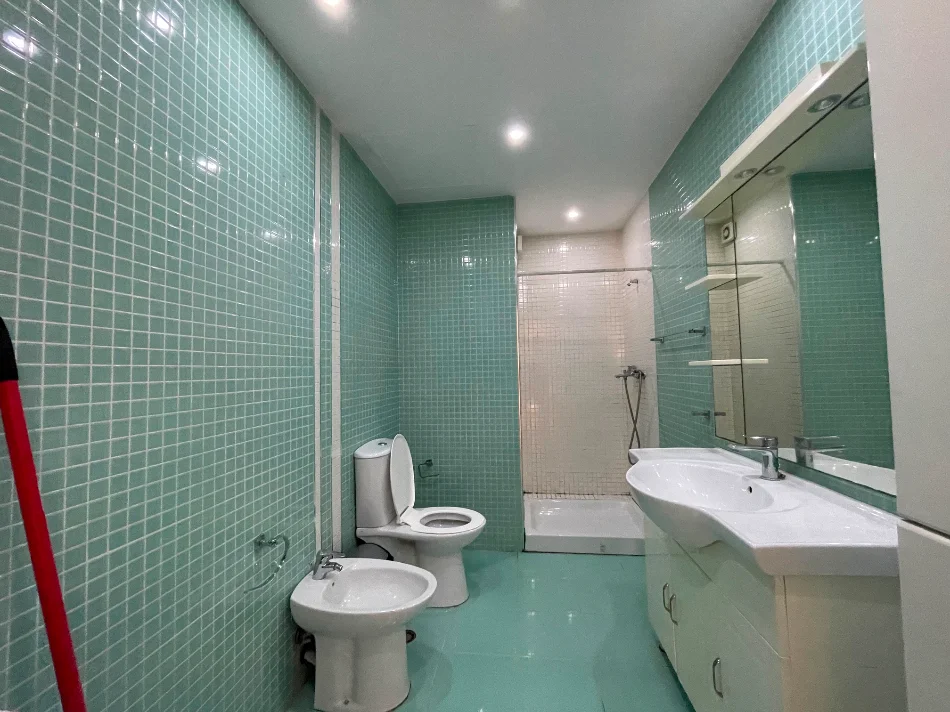 jepet me qera apartament Kati 8, 68 m² 550 € (Brryli)