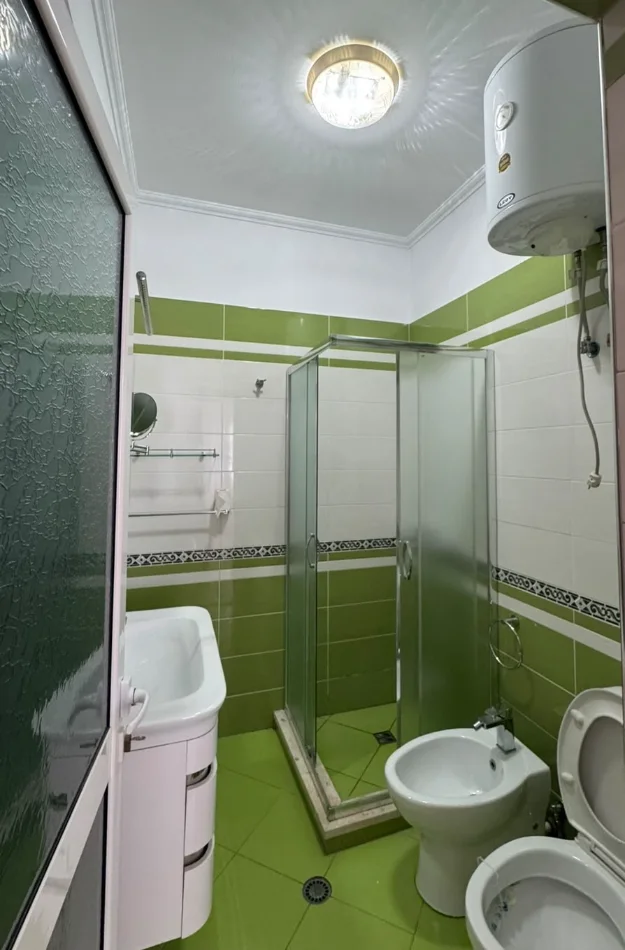 Tirane, shitet apartament 2+1 Kati 6, 93 m² 258.000 € 