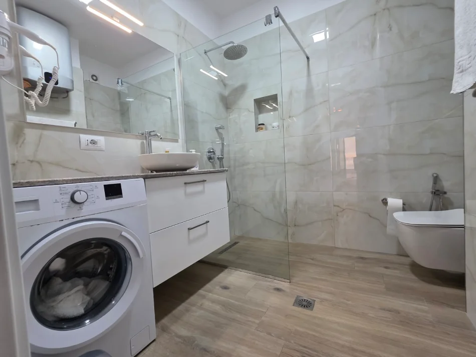 Sarande, shitet garsonier 1+1 , 44 m² 115.000 € (sarande)