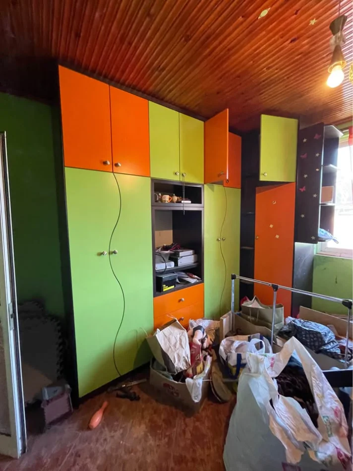 Tirane, jepet me qera Vile 2+1+Ballkon Kati 3, 115 m² 500 € (rruga xhanfize keko)