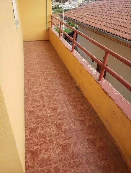 Tirane, jepet me qera Vile 2+1+Ballkon Kati 3, 115 m² 500 € (rruga xhanfize keko)