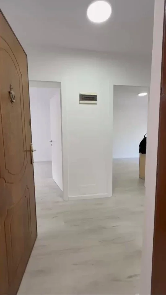 Tirane, shitet apartament 2+1+Ballkon Kati 2, 120 m² 146.000 € (RRUGA ASIM VOKSHI)