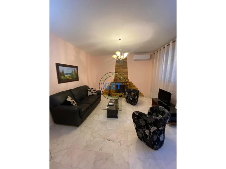 Durres, shitet apartament 2+1 , 131 m² 200.000 € 