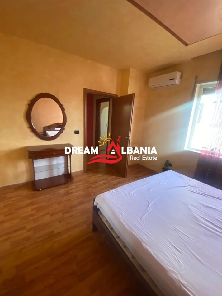 Tirane, jepet me qera apartament 3+1 Kati 11, 171 m² 800 € (ne zonen e Brrylit, prane “Maternitetit te Ri”)