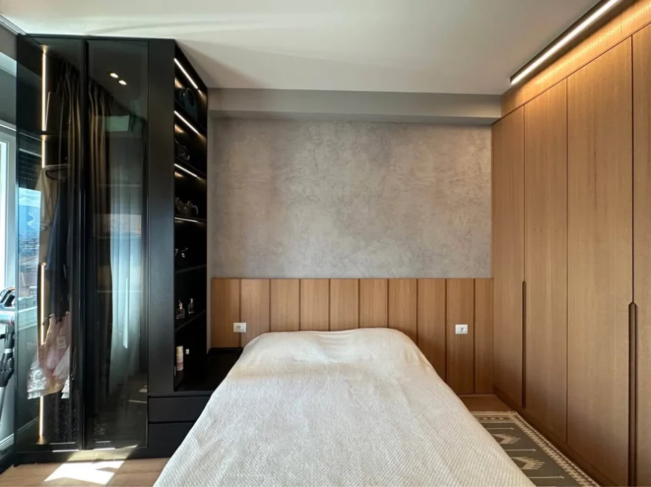 SHITET NGA PRONARI - Super Apartament 1+1 tek Residenca Henke, përballë Amerikan 3