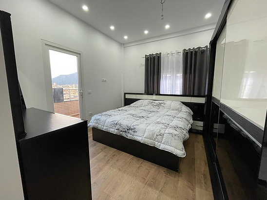 Tirane, jepet me qera apartament 2+1+BLK Kati 3, 100 m² 750 Euro (Komuna e Parisit)