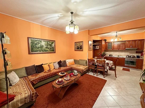 Tirane, shes apartament 2+1+BLK Kati 2, 95 m² 153.000 Euro (Stacioni i Trenit)