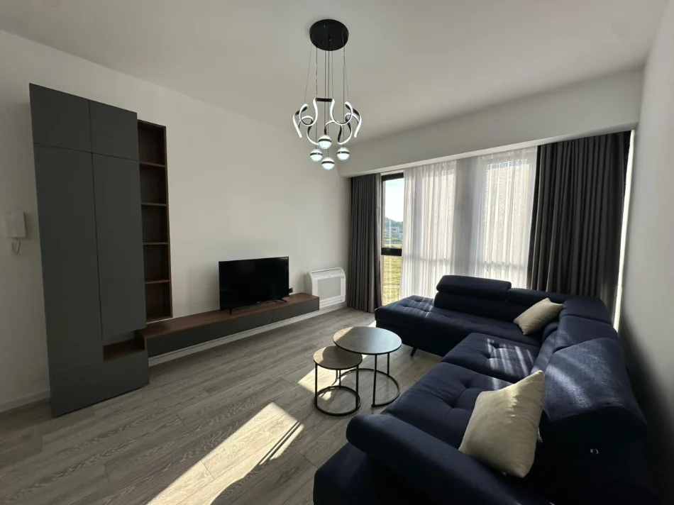 Tirane, jepet me qera apartament 1+1+Ballkon Kati 2, 66 m² 500 € (Rruga Sokrat Miho)