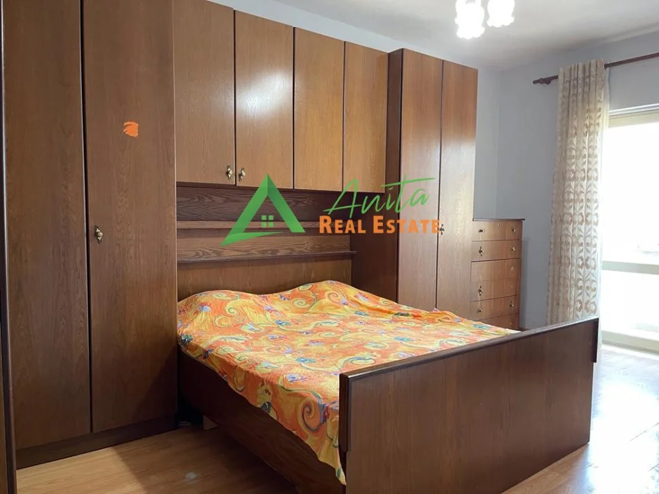 Tirane, jepet me qera apartament 2+1+Ballkon Kati 5, 92 m², 48 000 Leke, 21 Dhjetori