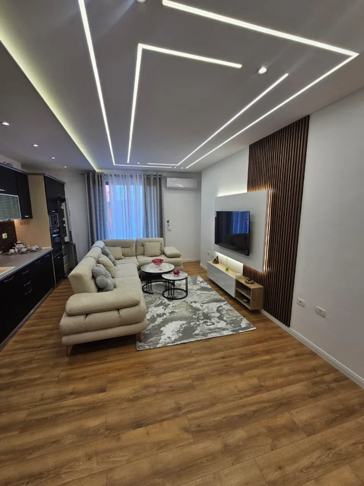 Tirane, shitet apartament 2+1 , 90 m² 158.000 € (Perballe Misto Mame)