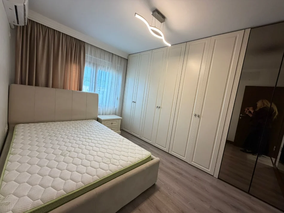 Tirane, shitet apartament 2+1 , 120 m² 229.000 €