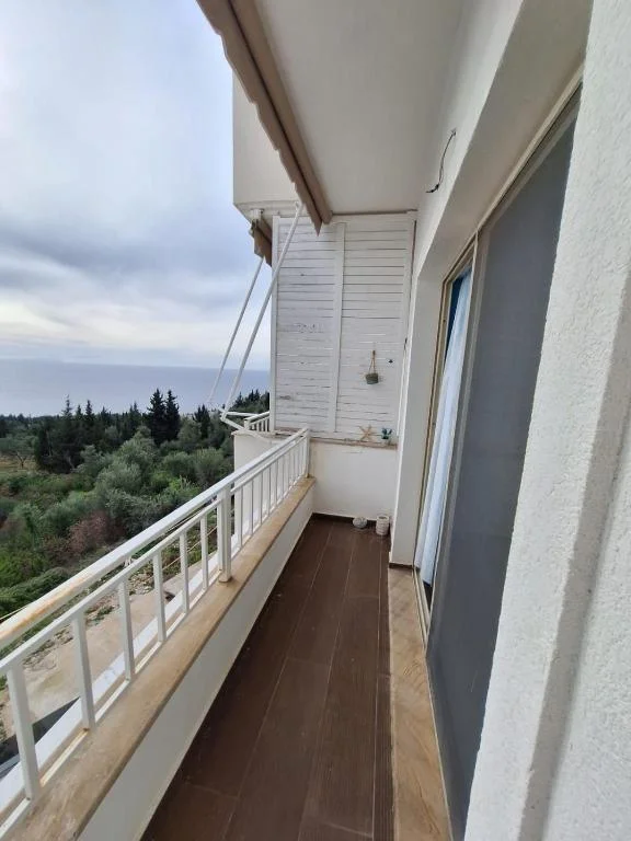 Dhermi - Palase, shes apartament 2+1+Ballkon Kati 3, 86 m² 