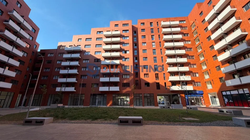 Tirane, jepet me qera zyre Kati 2, 180 m² 1.200 € (Urban Gate)