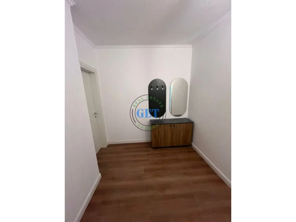Durres, shitet apartament 2+1 Kati 6, 73.000 € (Shkembi Kavajes, Durres)