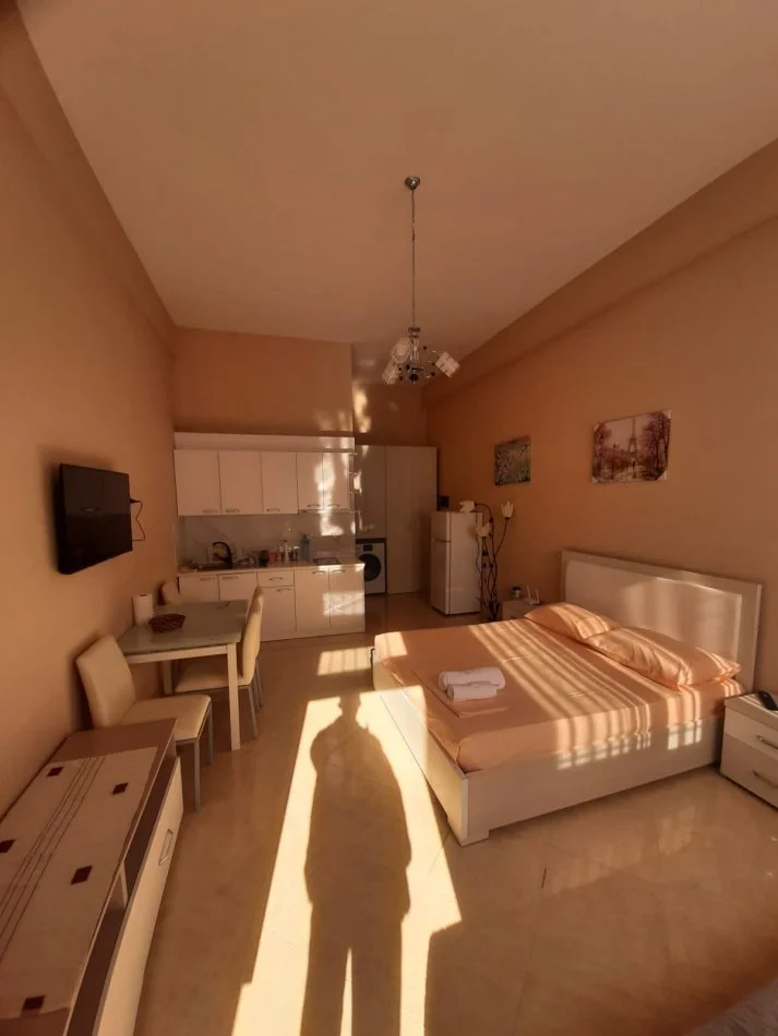 Vlore, jepet me qera garsonier 1+1 Kati 0, 45 m² 250 € (Lungomare, pas Big Market) rv46885