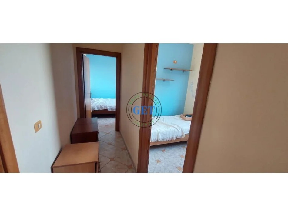 Durres, jepet me qera apartament 3+1 Kati 3, 100 m² 400 € (Plazh, Durrës)