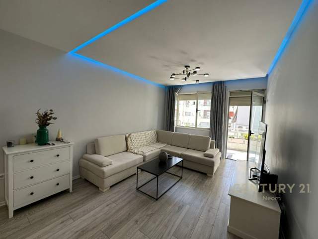 Tirane, jepet me qera apartament 1+1+A+BLK Kati 2, 78 m² 450 Euro (RADISSON HOTEL, Liqeni i Thatë)