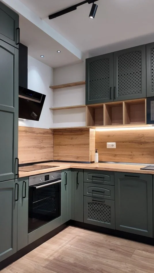 Tirane, jepet me qera apartament 2+1 Kati 3, 100 m² 1.100 € (rruga qemal stafa)