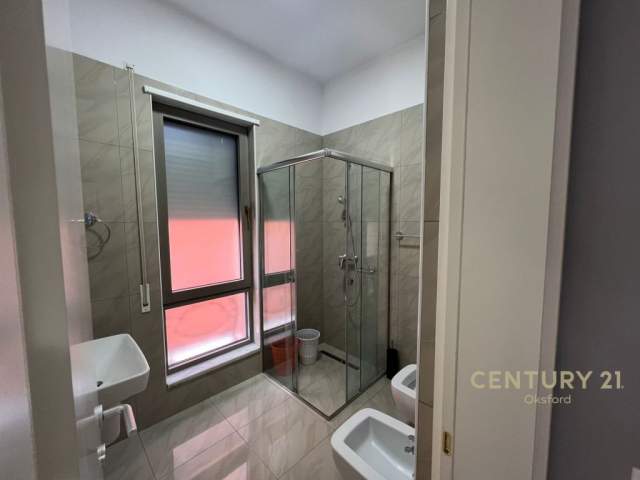 Tirane, jepet me qera apartament 2+1+A+BLK Kati 3, 113 m² 800 Euro (Kompleksi Delijorgji,Tirane)