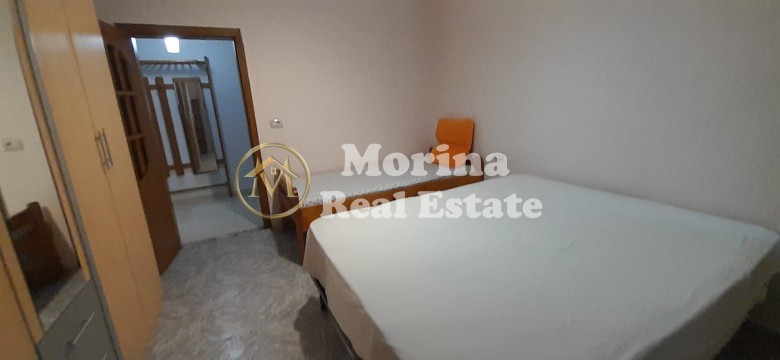 Tirane, jepet me qera apartament 2+1 Kati 2, 90 m² 500 € (Xhamlliku)