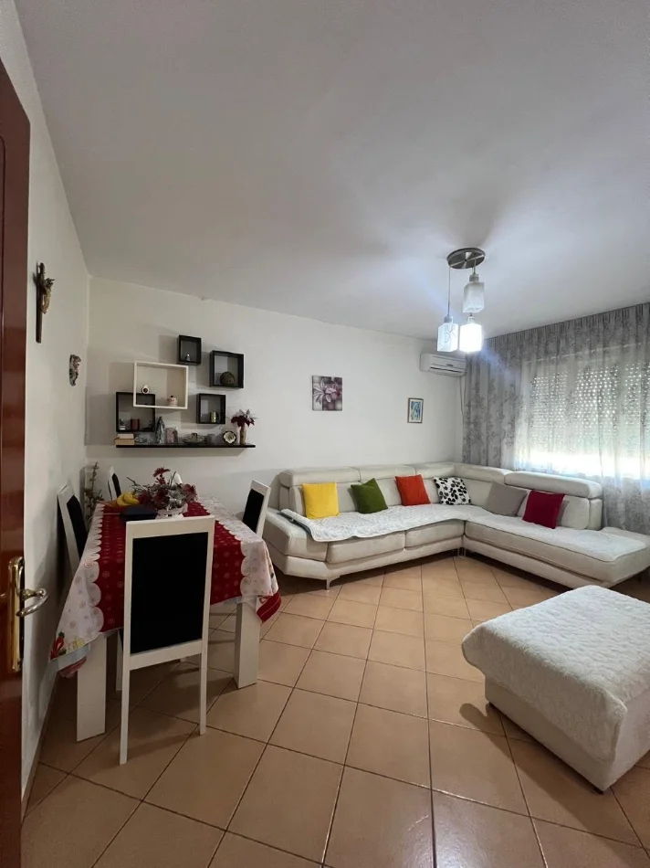Tirane, shitet apartament 1+1 , 59 m² 120.000 € (21 dhjetori)