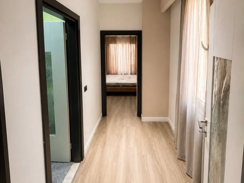 Tirane, shitet apartament 1+1 , 85 m² 185.000 € (rruga kavajes)