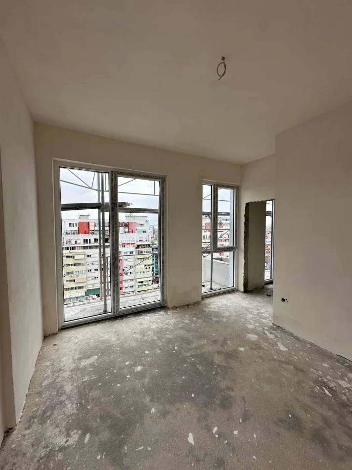 Tirane, shitet apartament 1+1 Kati 10, 74 m² 127.000 € 