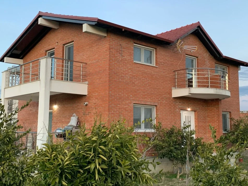 Durres, shitet shtepi (Hamallaj Durres)